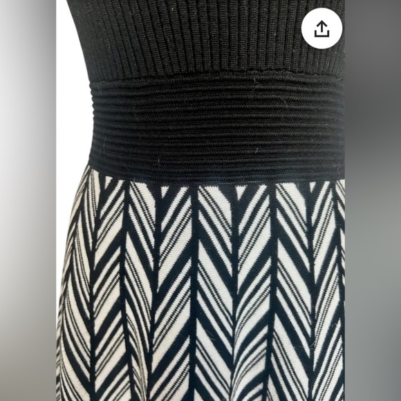 Candie’s Fit & Flare Sweater A Line Dress Size XL Black and White Chevron Fall - Picture 4 of 14